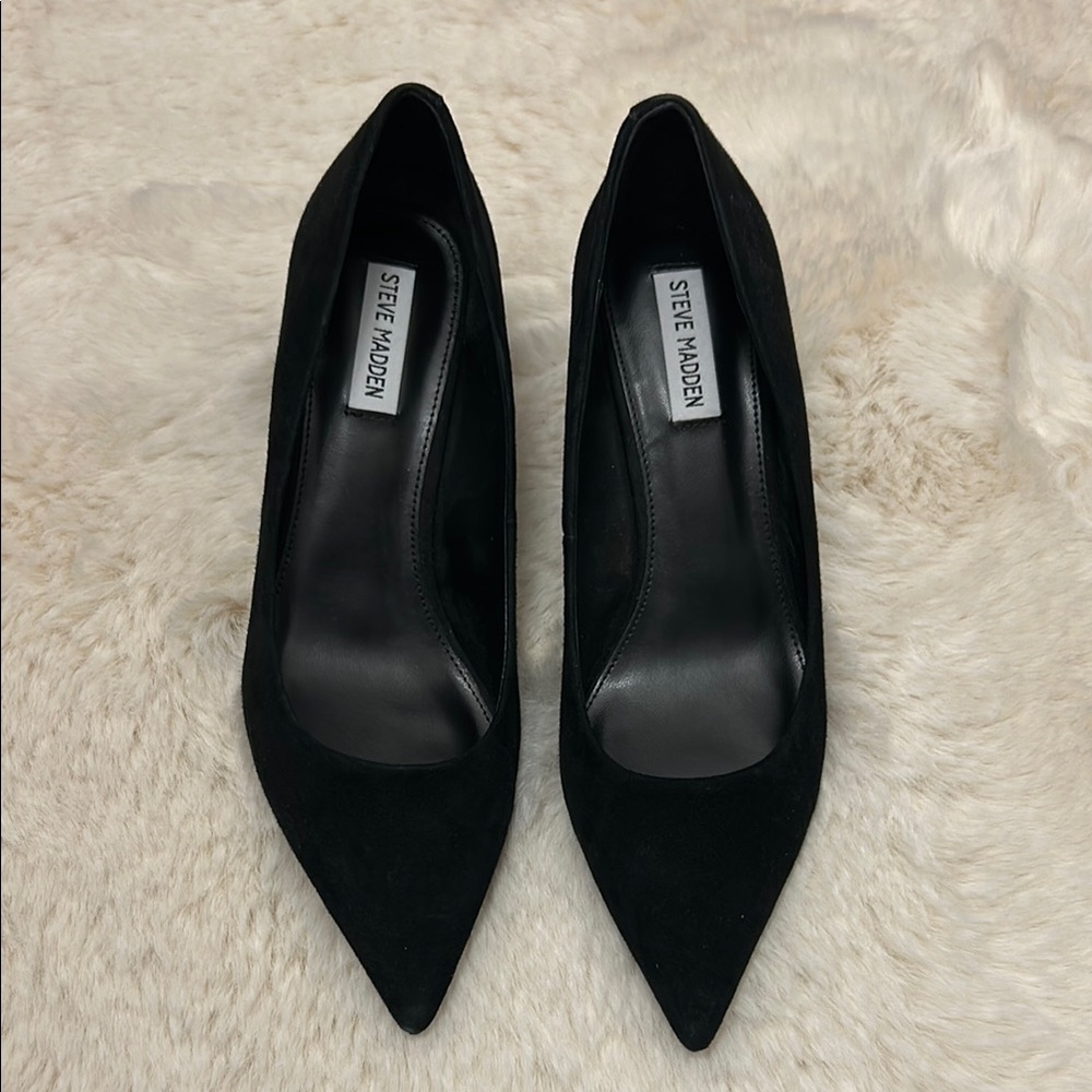 Steve Madden Black Heels Elegant Design